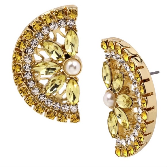 Betsey Johnson Lemon 🍋 Slice Rhinestone Button Earrings NWT - Picture 3 of 9